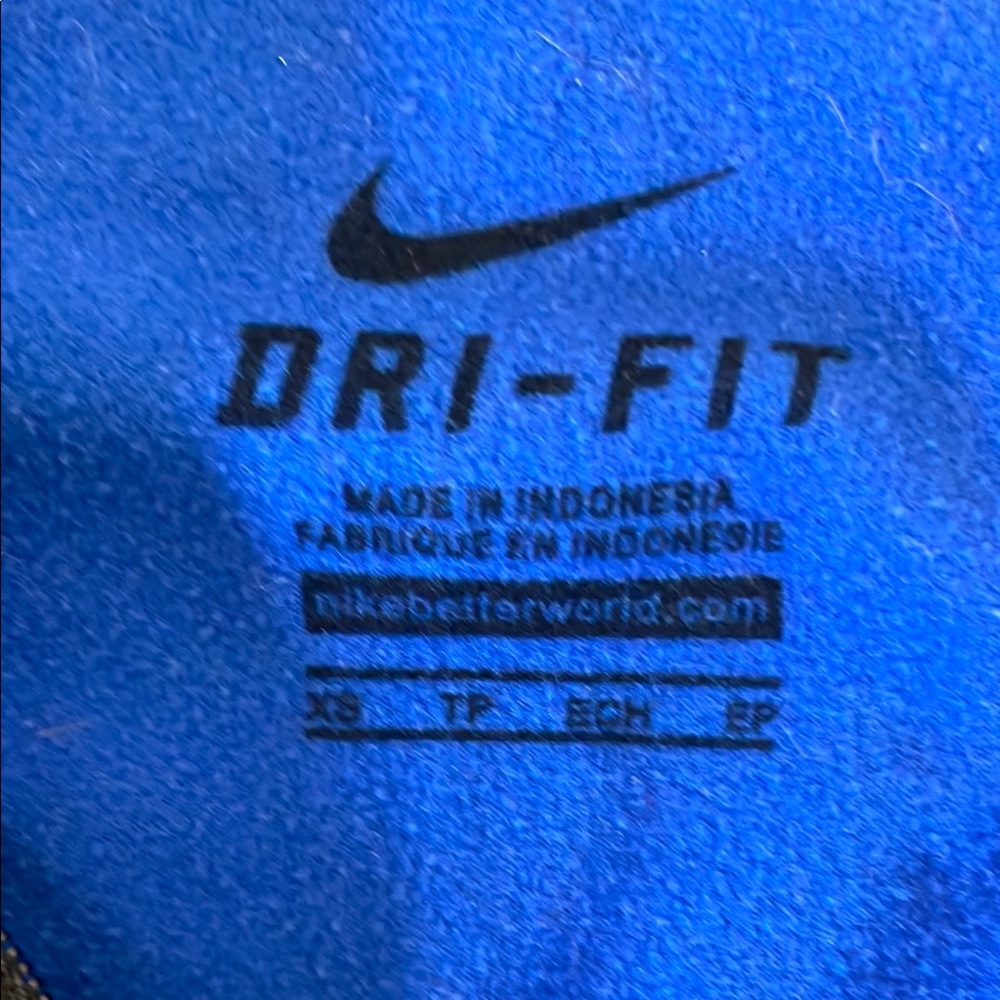 Nike Dri-Fit Long Sleeve - Picture 2 of 3